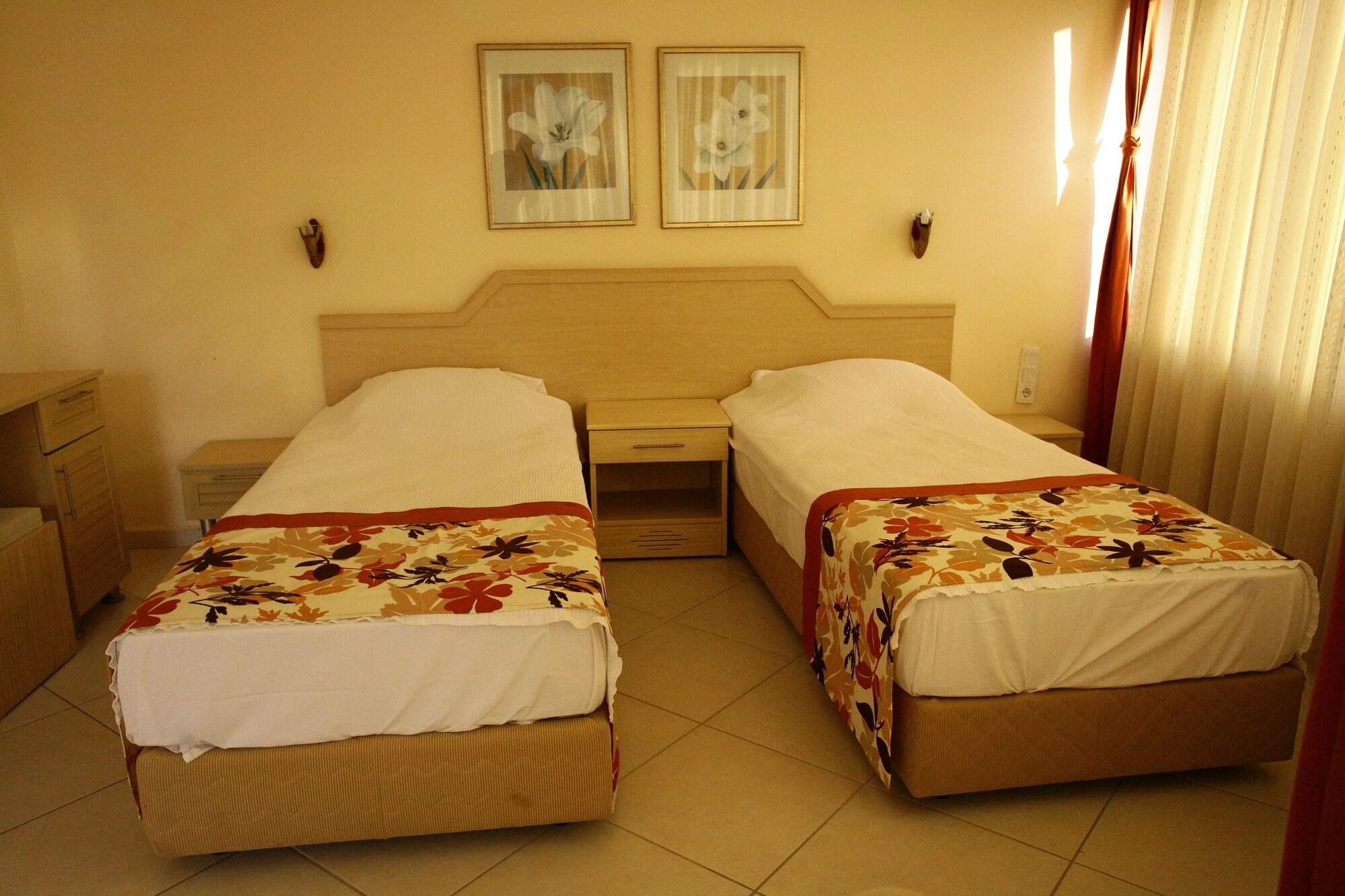 Malhun Hotel Fethiye Exterior foto