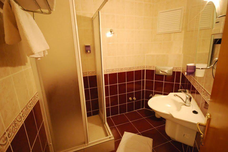 Malhun Hotel Fethiye Exterior foto